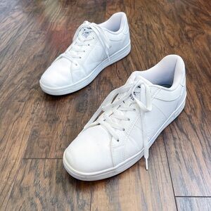 FILA • classic white low top sneaker court shoe slim lace up synthetic leather
